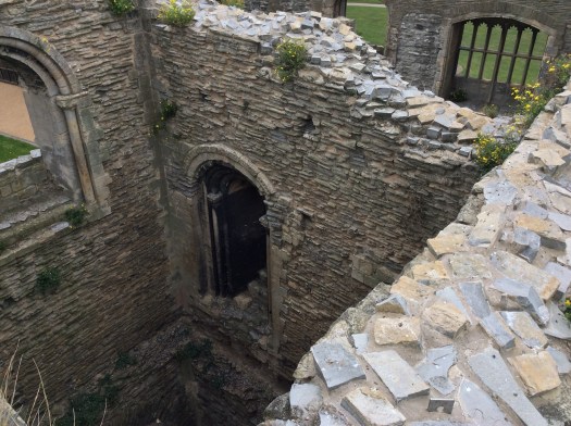 6E25E332-EDA6-48BA-B296-AC0F424AE0A8